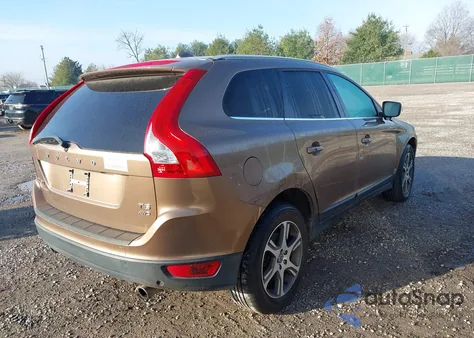 2012 Volvo Xc60 T6/T6 Platinum/T6 Premier Plus/T6 R-Design/T6 R-Design Platinum/T6 R-Design Premier Plus из США, поврежденный, VIN YV4902DZ8C2298542
